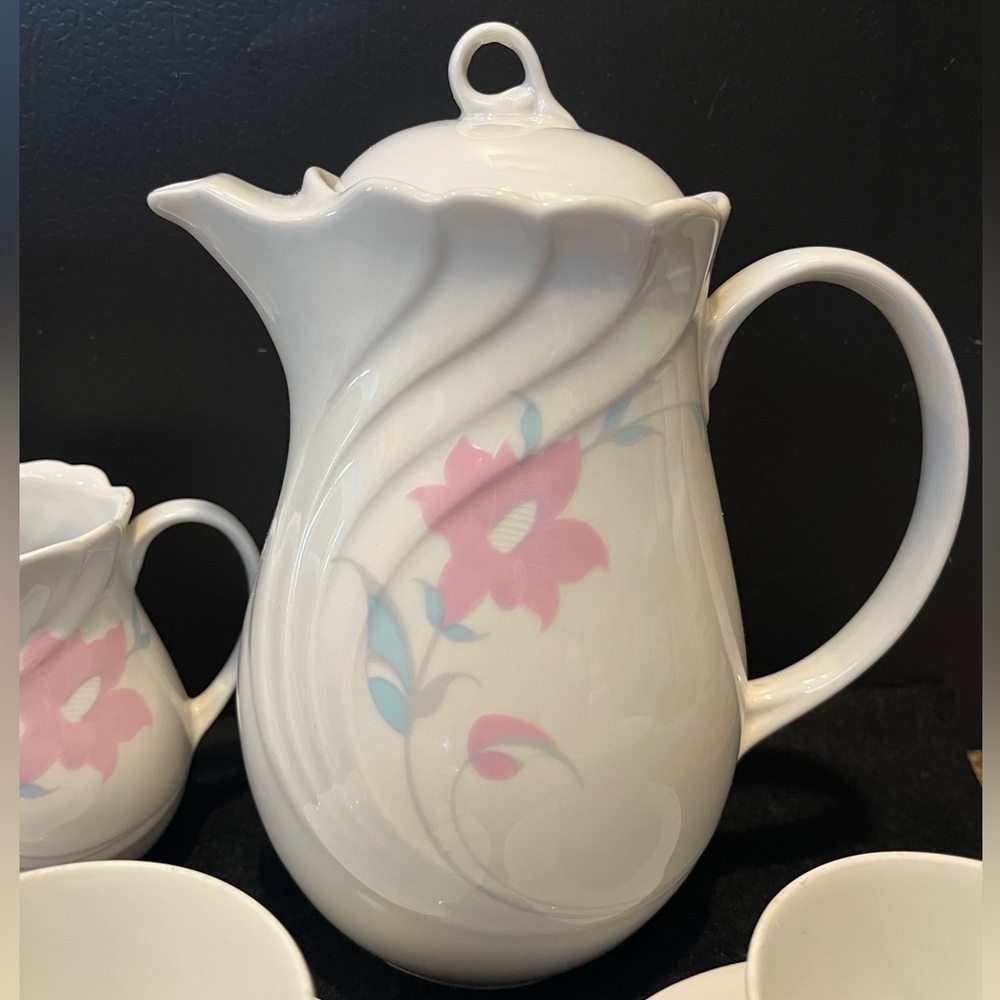 Vintage Wawel Poland Floral Tea Set with Pink and Blue Accents - Picture 13 of 15